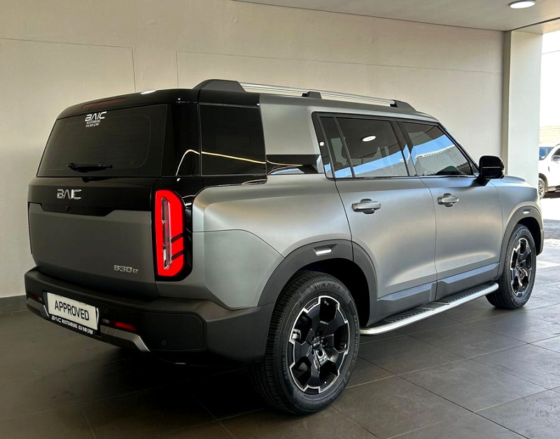 Photo 7 of 30