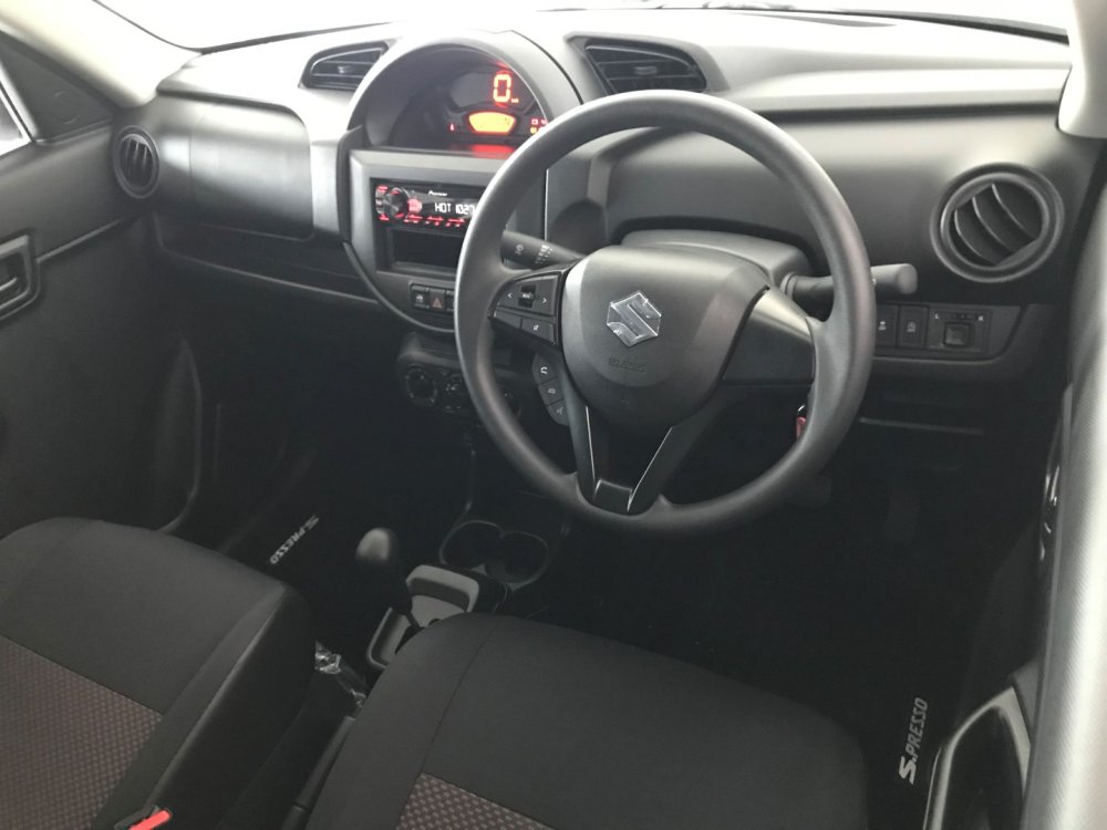 Photo 9 of 16