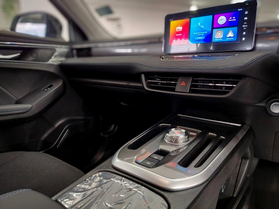 Photo 11 of 21