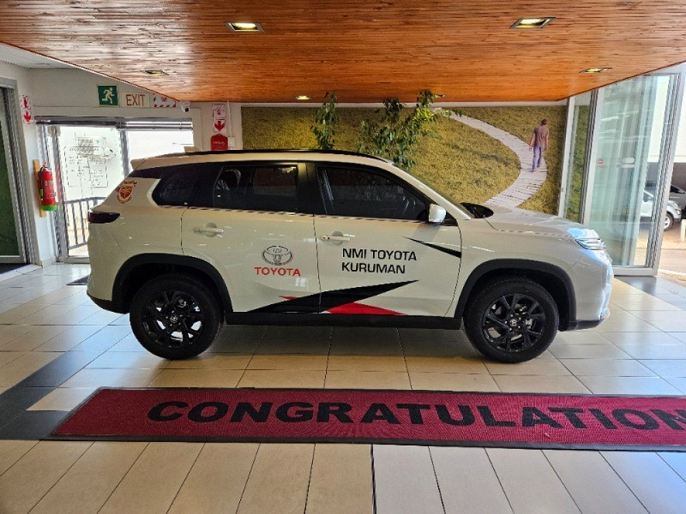 Photo 5 of 11