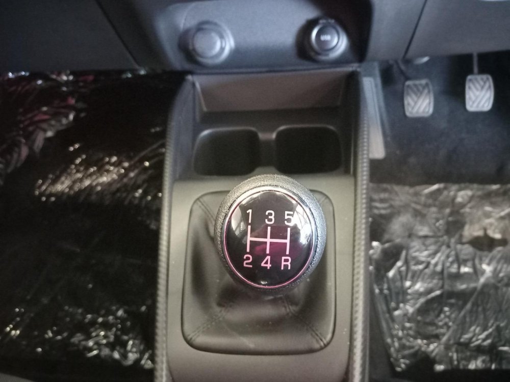 Photo 18 of 21
