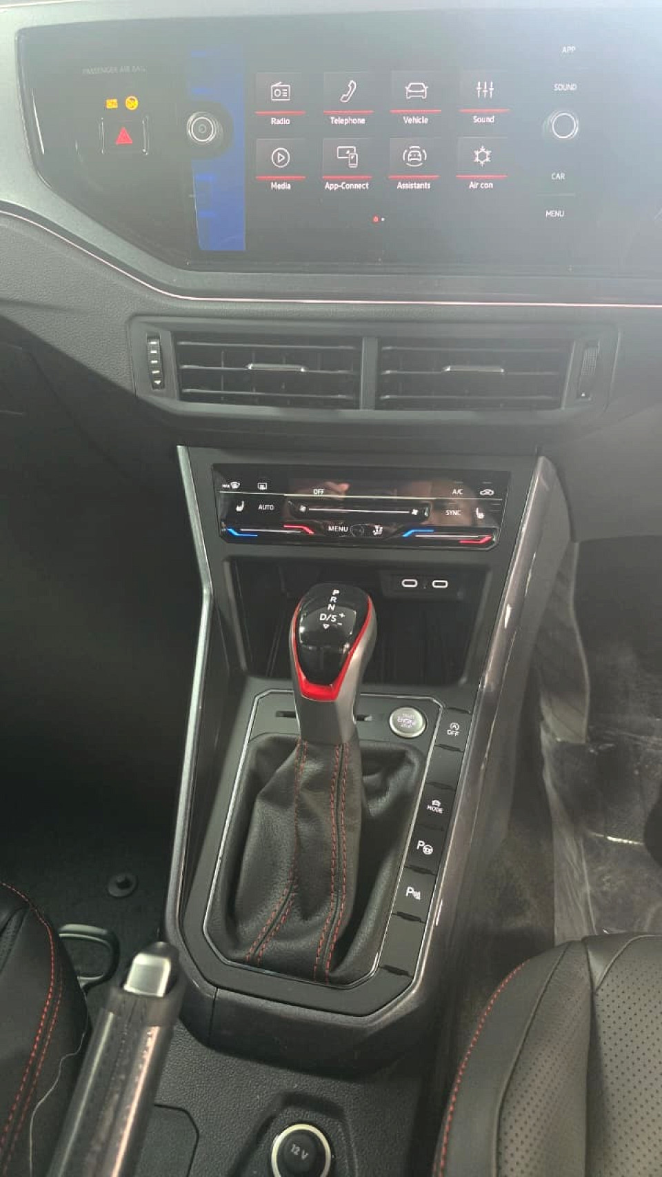 Photo 14 of 16