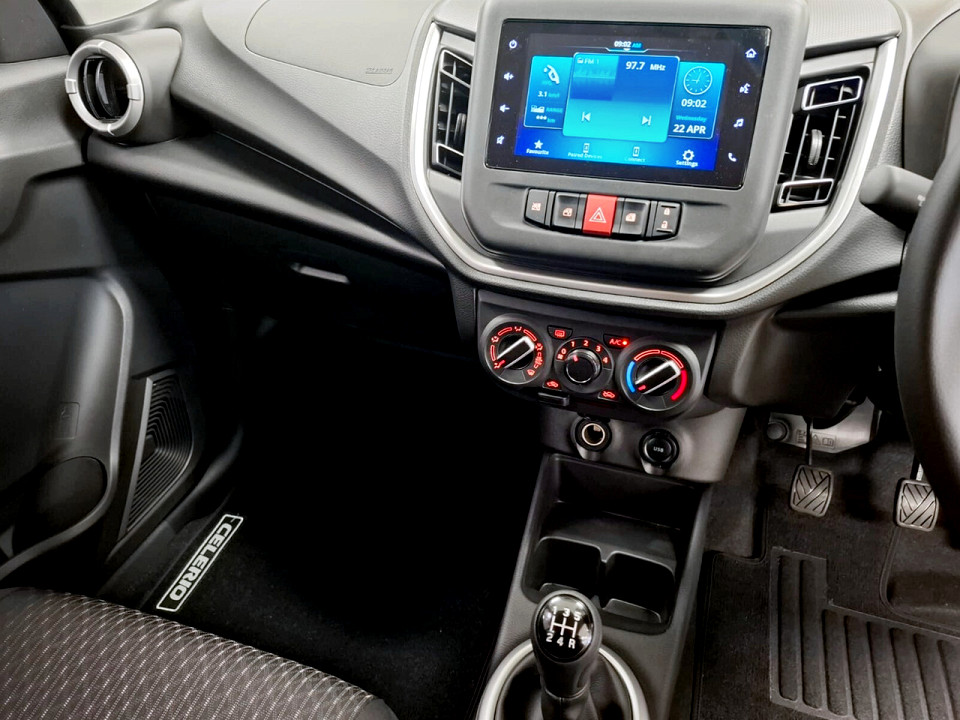 Photo 11 of 13