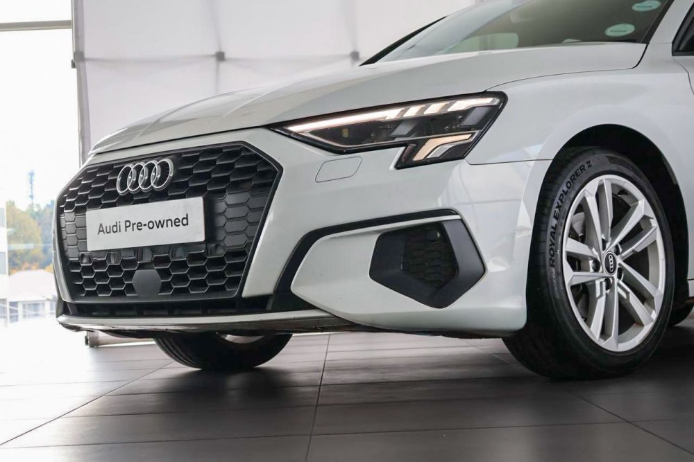 Photo 7 of 25