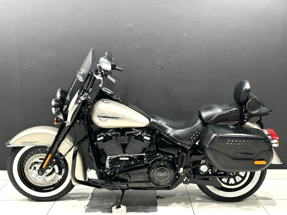 Photo 3 of 16