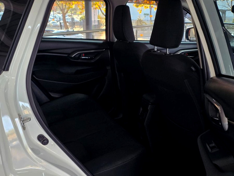Photo 20 of 24