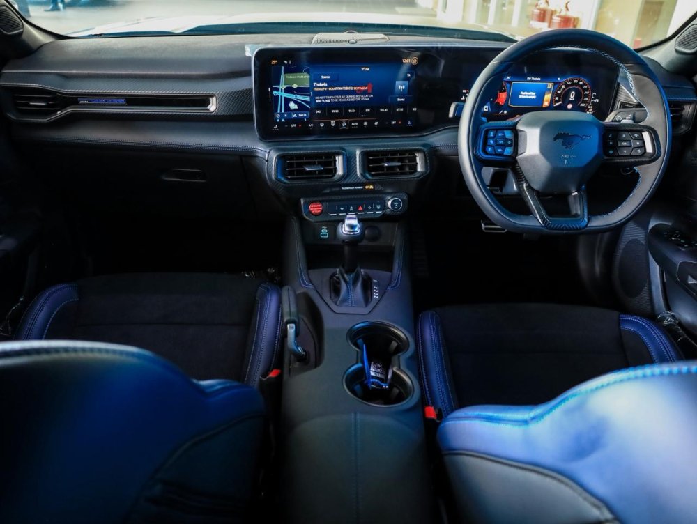 Photo 16 of 23