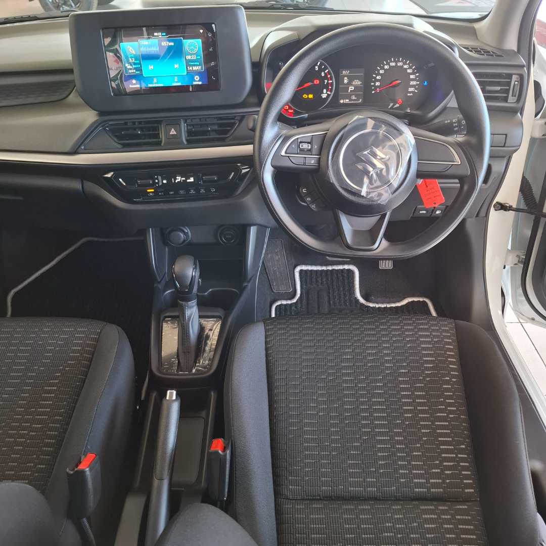 Photo 13 of 24