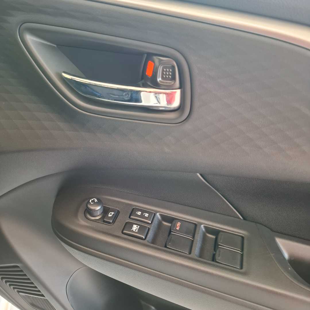Photo 20 of 24