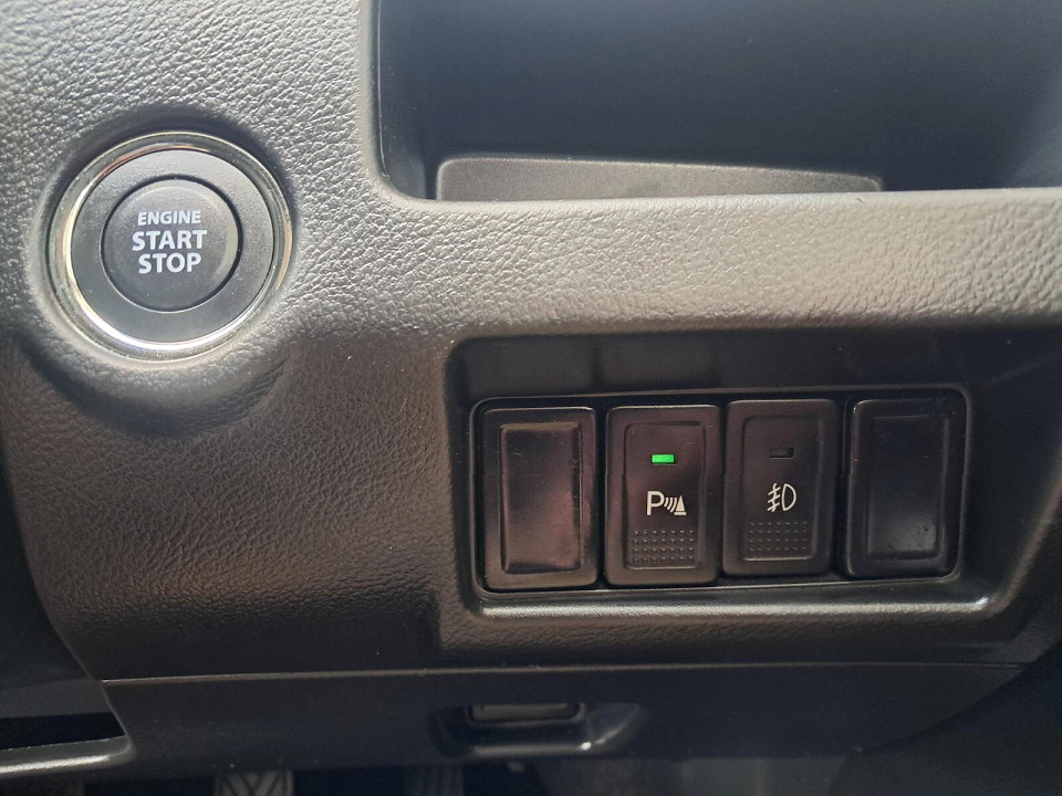 Photo 20 of 28