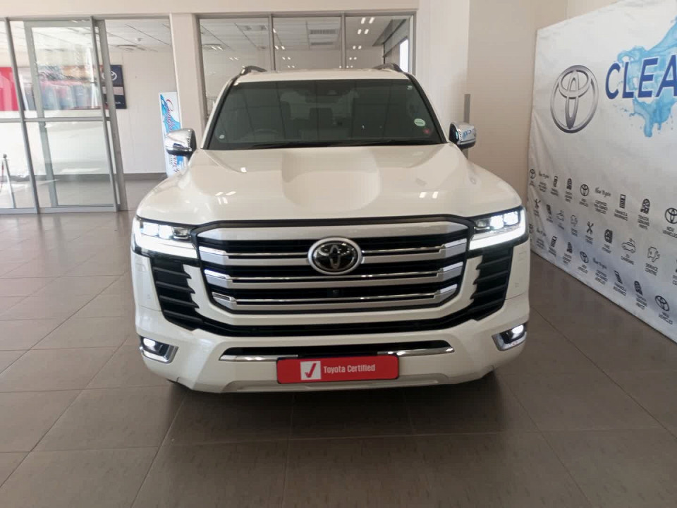 Photo 4 of 21