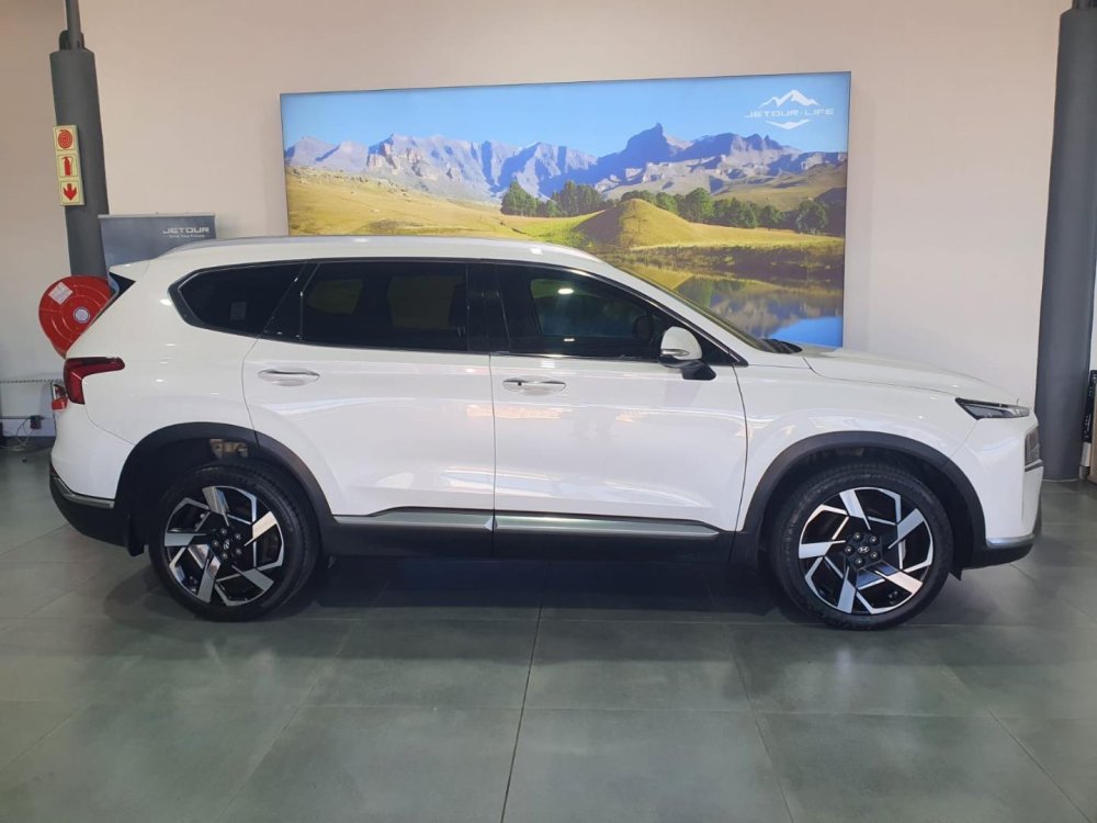 Photo 3 of 21