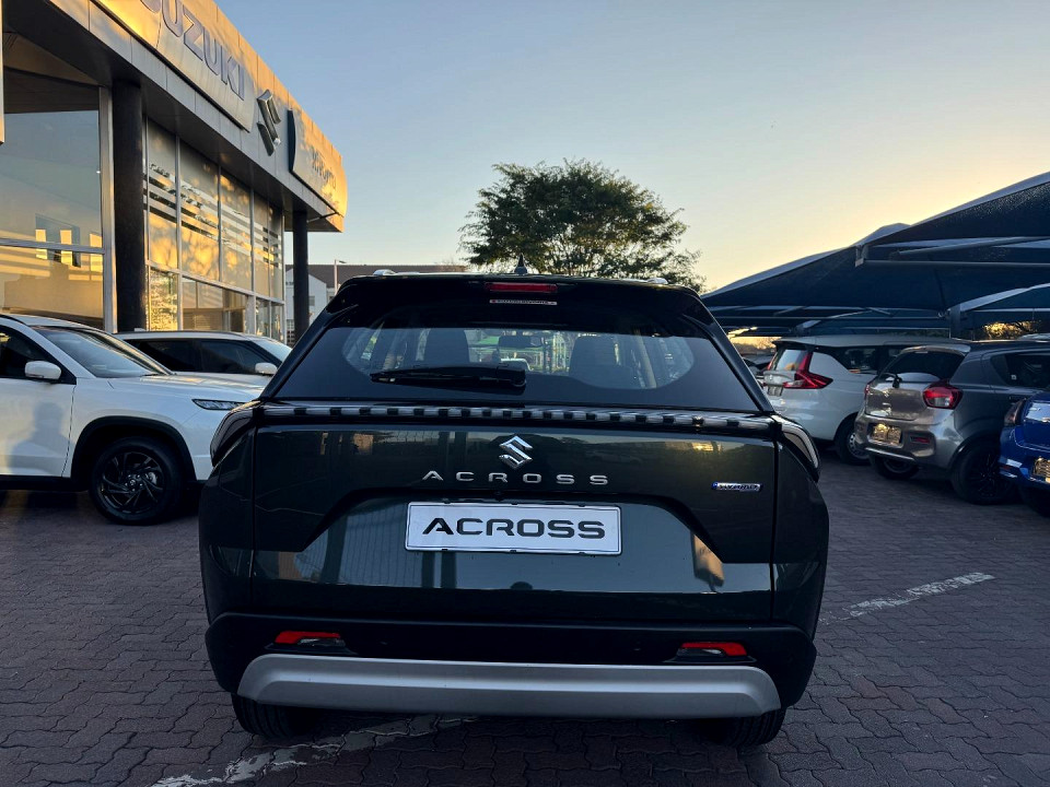 Photo 7 of 26