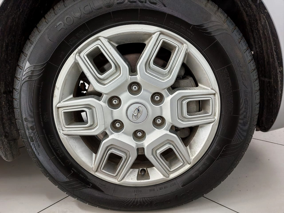 Photo 9 of 22