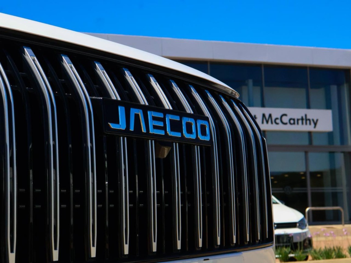 Photo 6 of 18