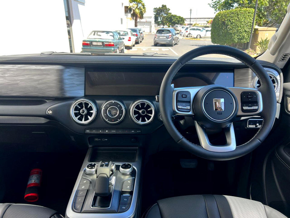 Photo 7 of 10
