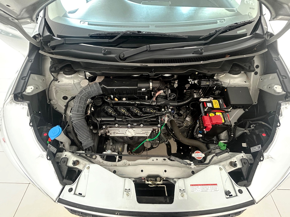 Photo 15 of 18