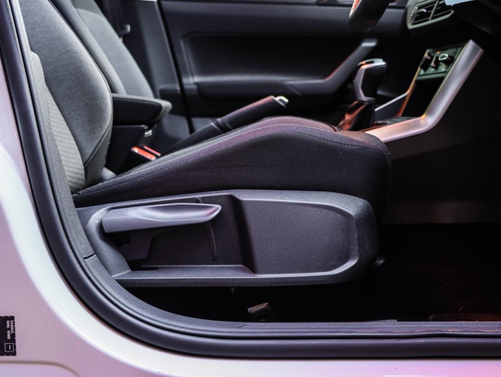 Photo 7 of 21