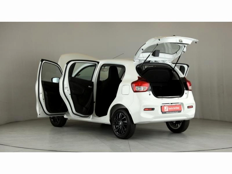 Photo 17 of 30