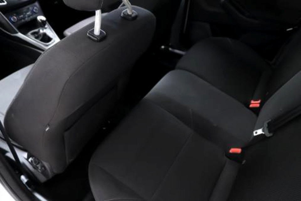 Photo 11 of 20