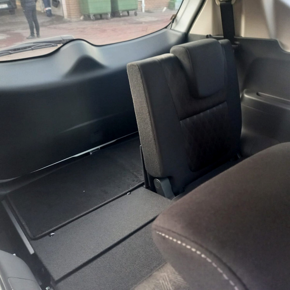 Photo 16 of 20