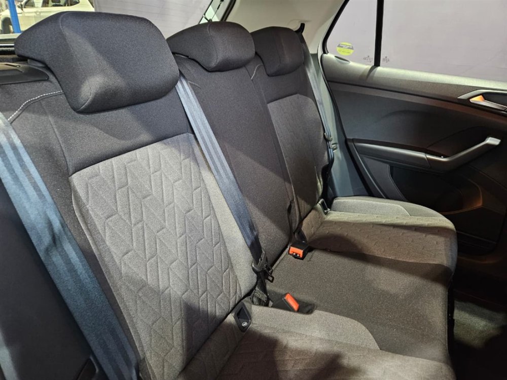 Photo 9 of 20