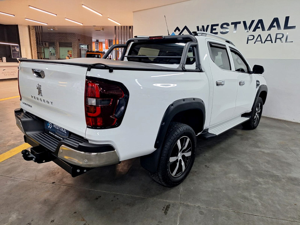 Photo 4 of 26