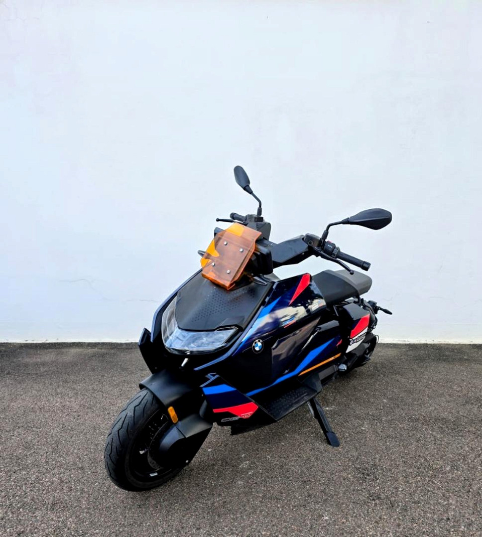 Photo 2 of 10