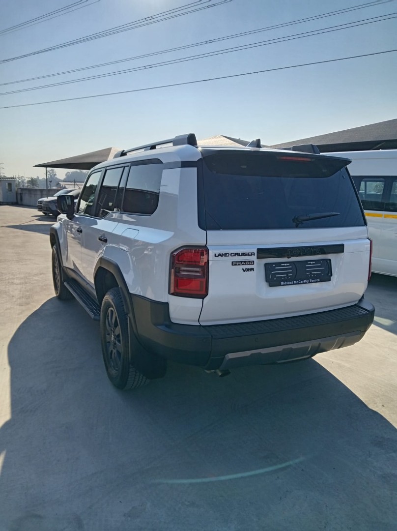 Photo 7 of 8