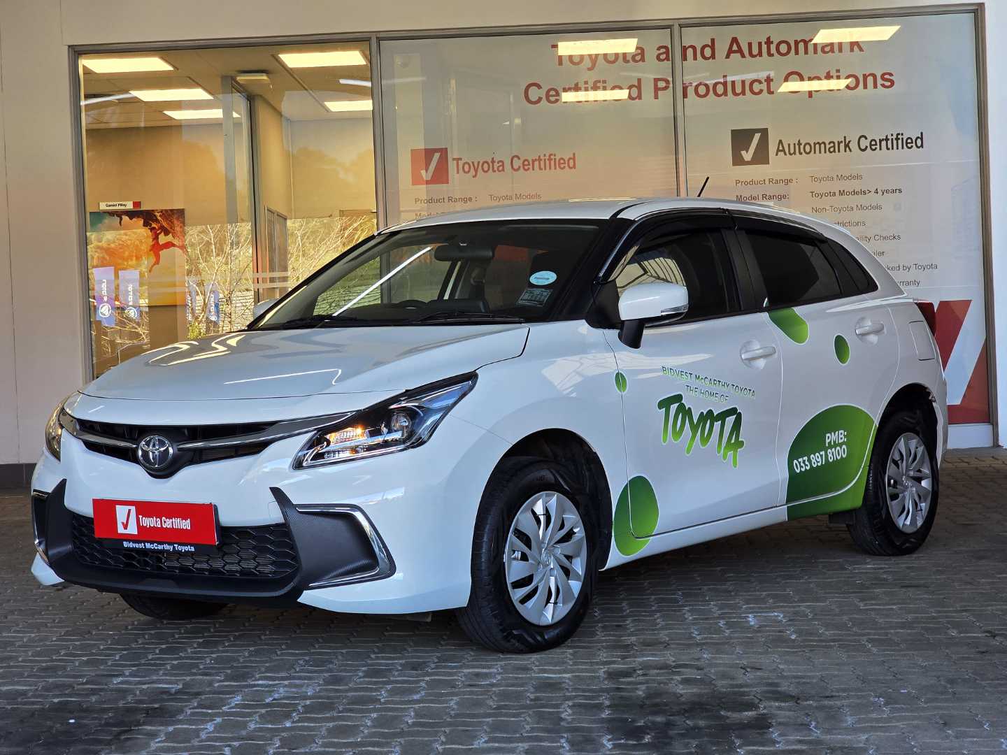 Photo 15 of 23