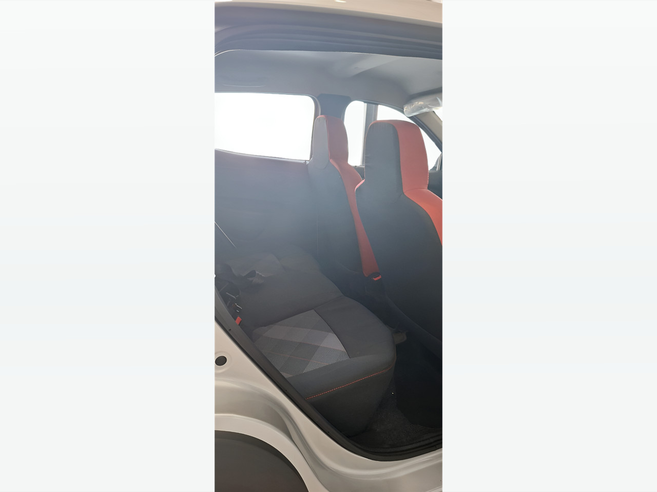 Photo 19 of 21