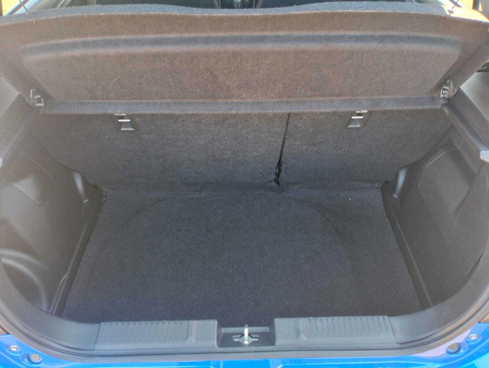 Photo 13 of 25