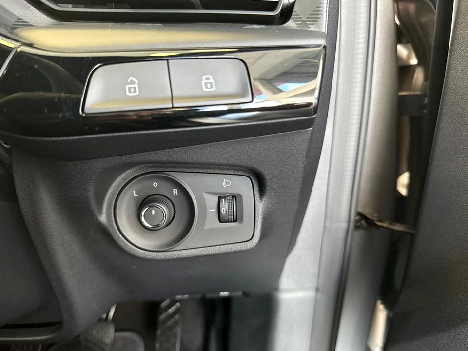 Photo 16 of 20