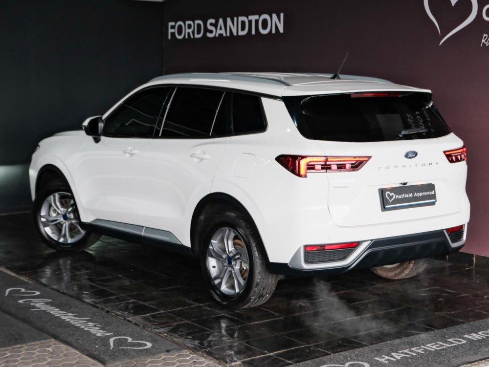 Photo 11 of 21