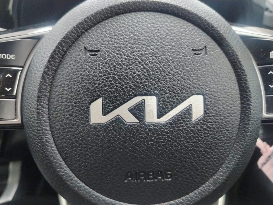 Photo 12 of 30