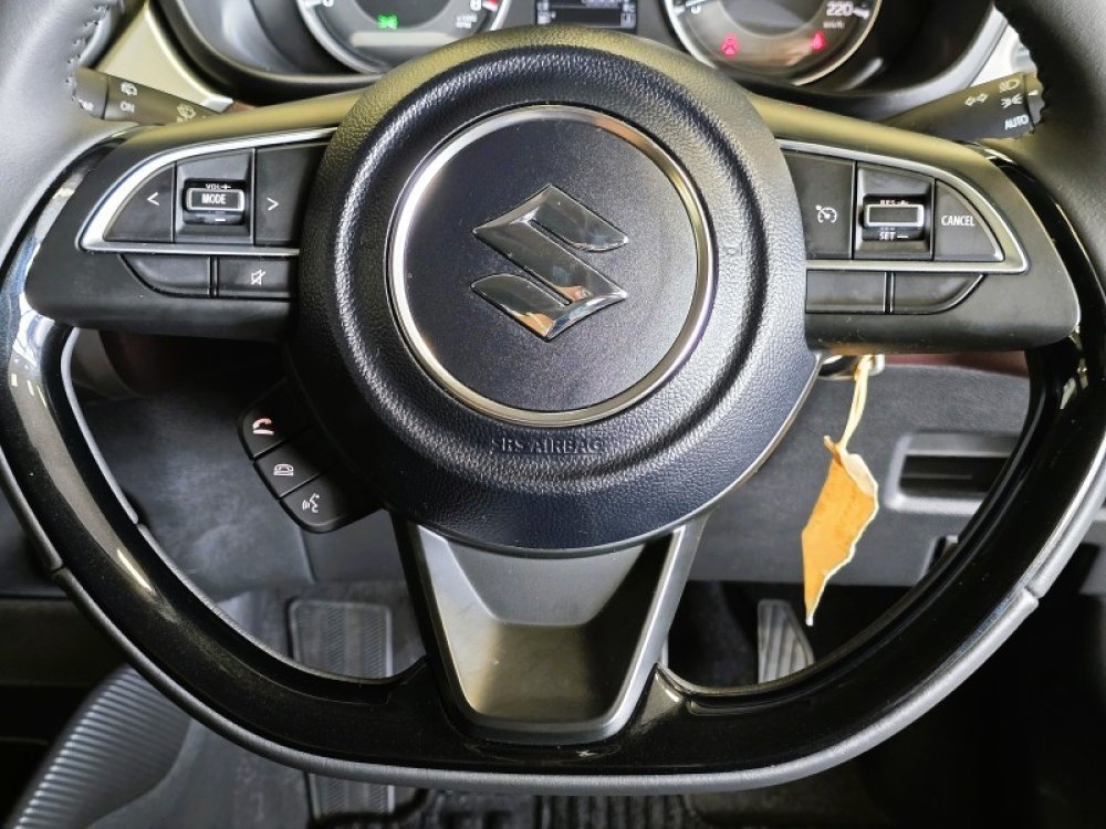 Photo 23 of 25