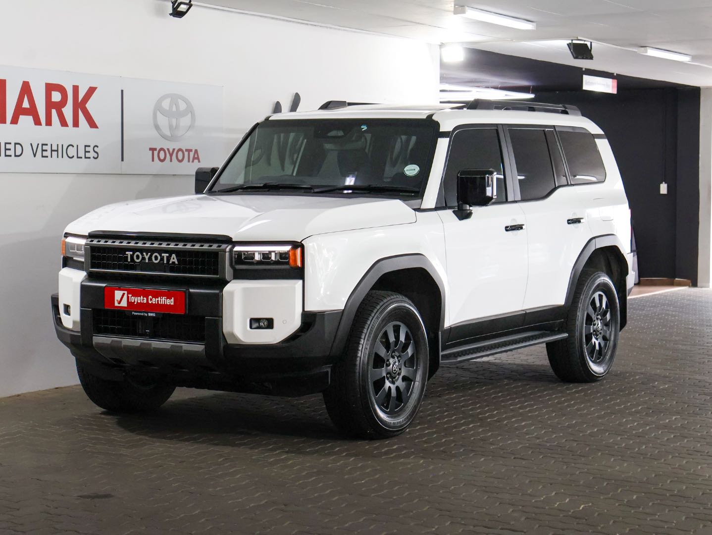 Photo 5 of 34