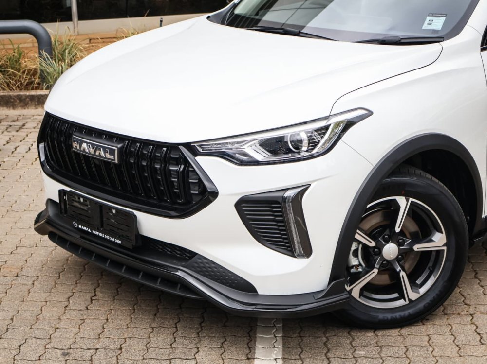 Photo 2 of 6