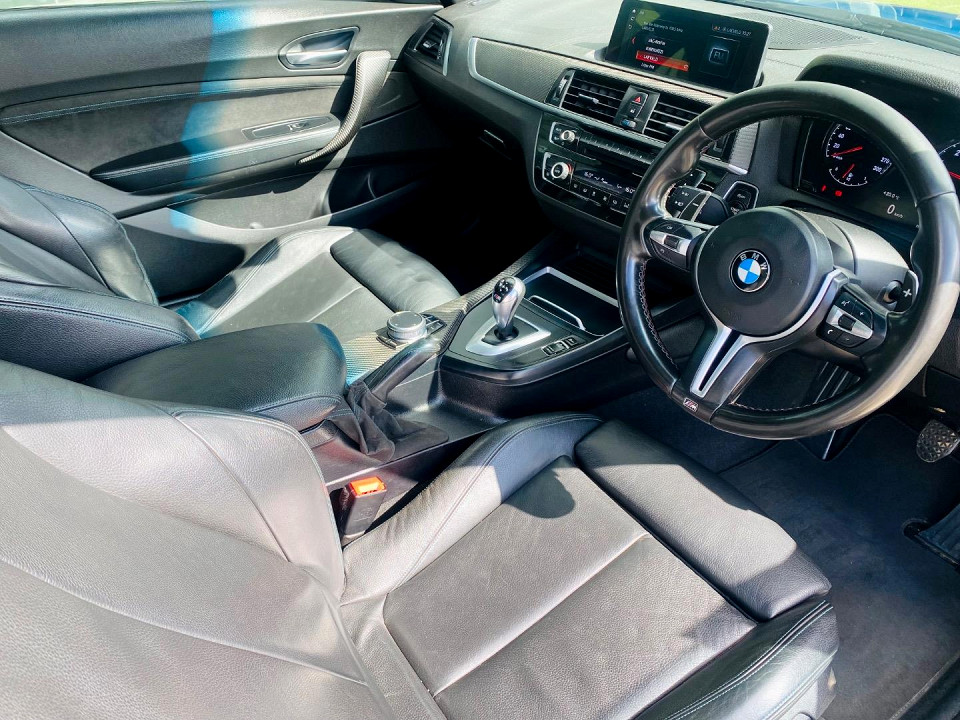 Photo 11 of 18