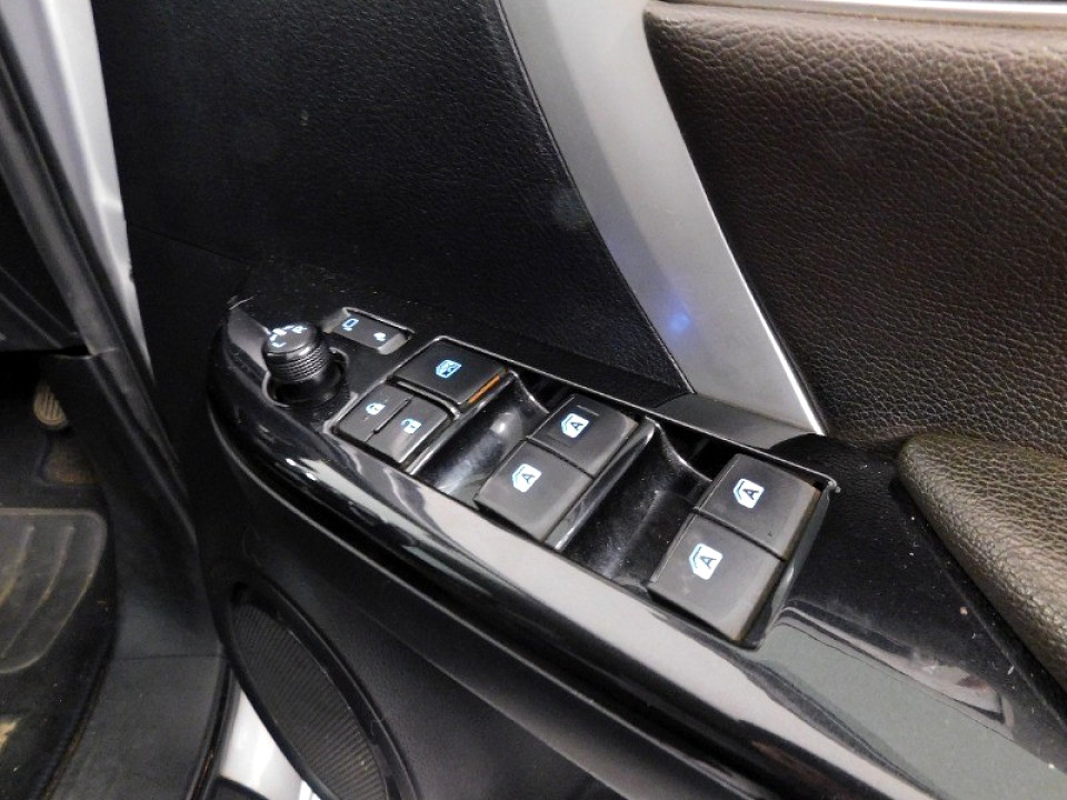 Photo 26 of 27