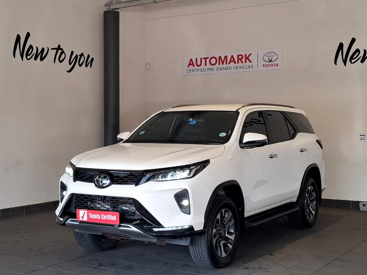 Photo 4 of 24