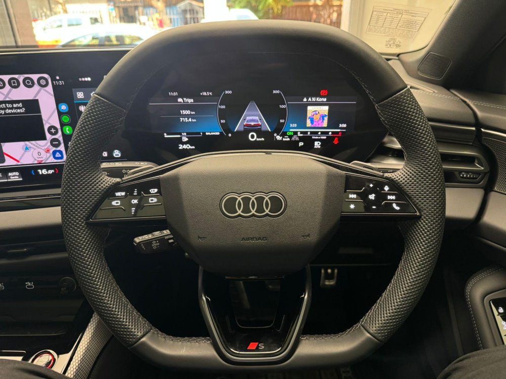 Photo 13 of 41