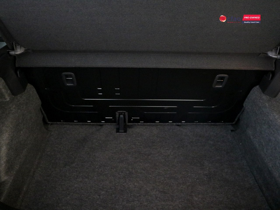 Photo 11 of 24