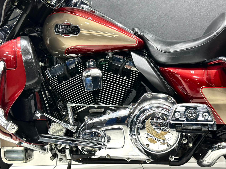 Photo 8 of 16