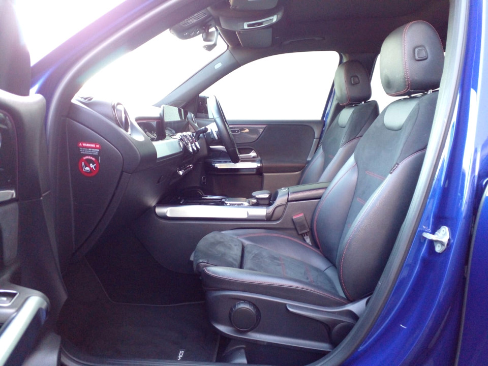 Photo 12 of 20