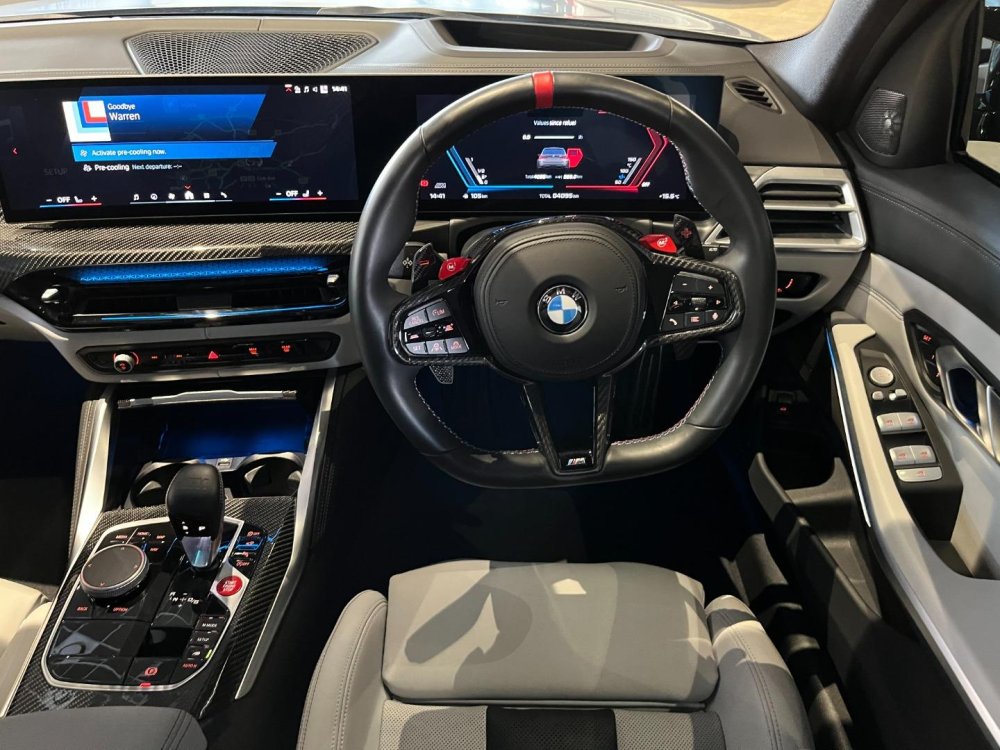 Photo 6 of 27