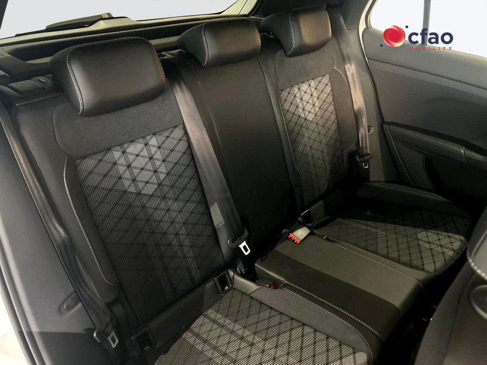 Photo 11 of 15