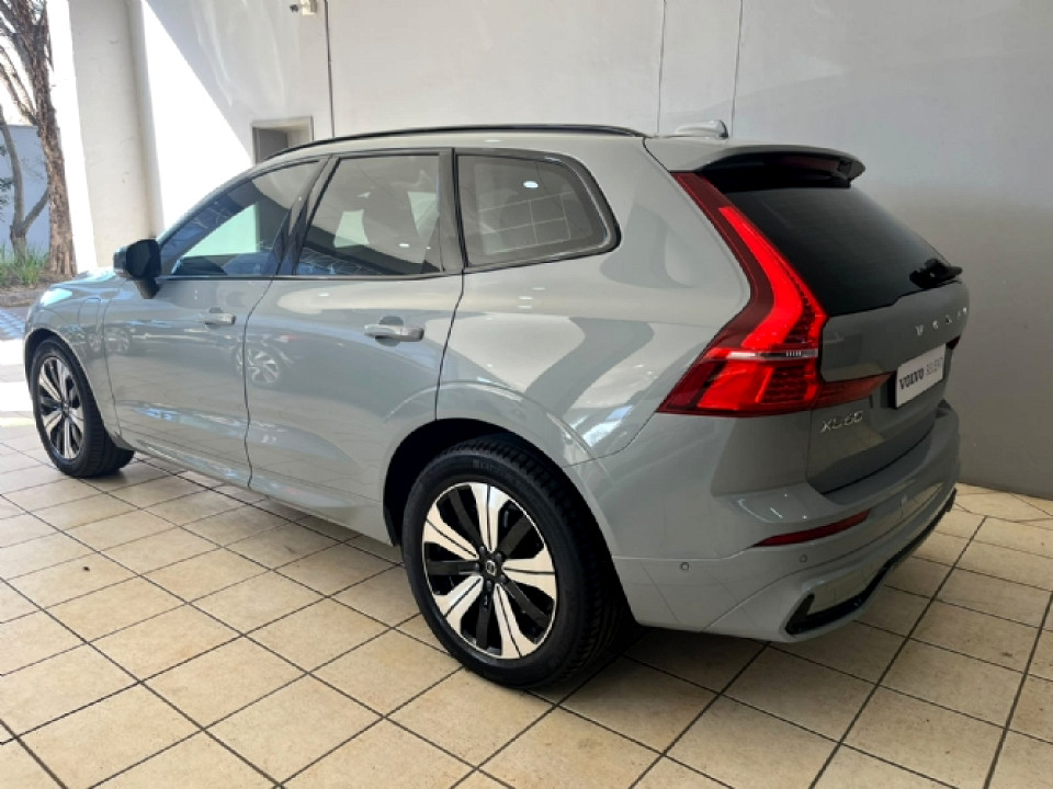 Photo 3 of 10