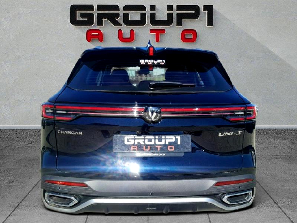 Photo 5 of 20