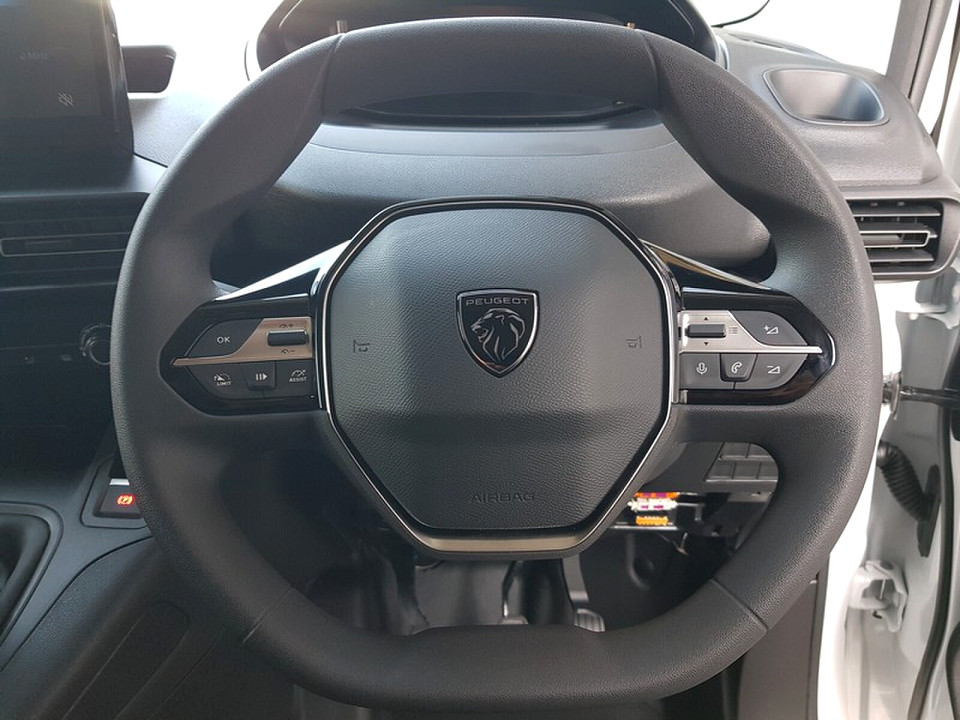 Photo 18 of 20